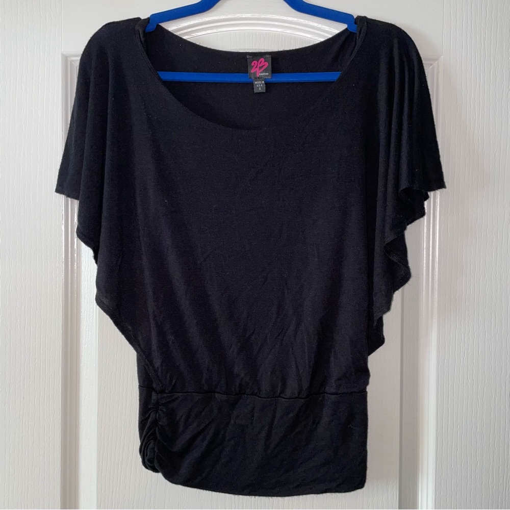2B BEBE DOLMAN OPEN SLEEVE Black Top Size Small